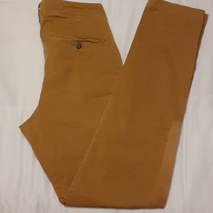 30x34 AE Men's khakis